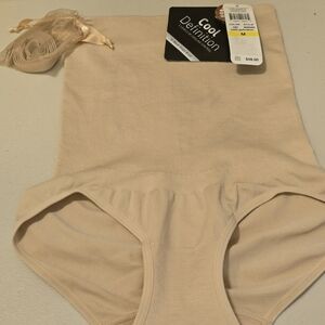 NWT Wacoal Cool Definition High-Waisted Shapewear
